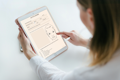 Lippenfüllung Digitales Formularpaket